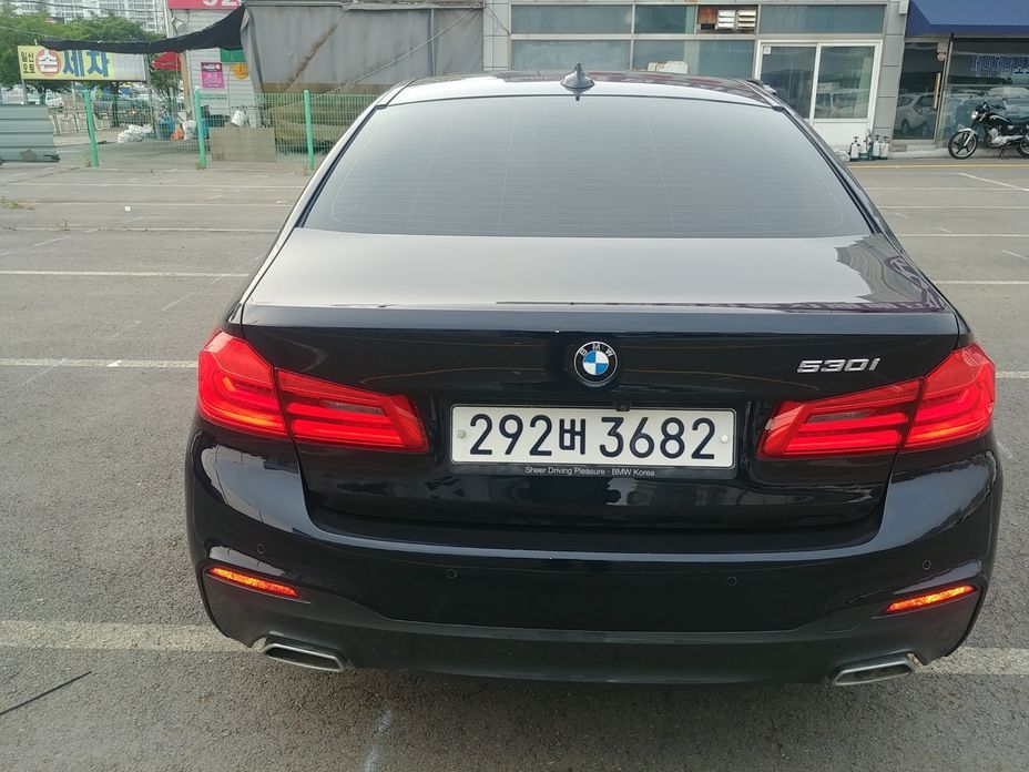BMW 5-Series 2019