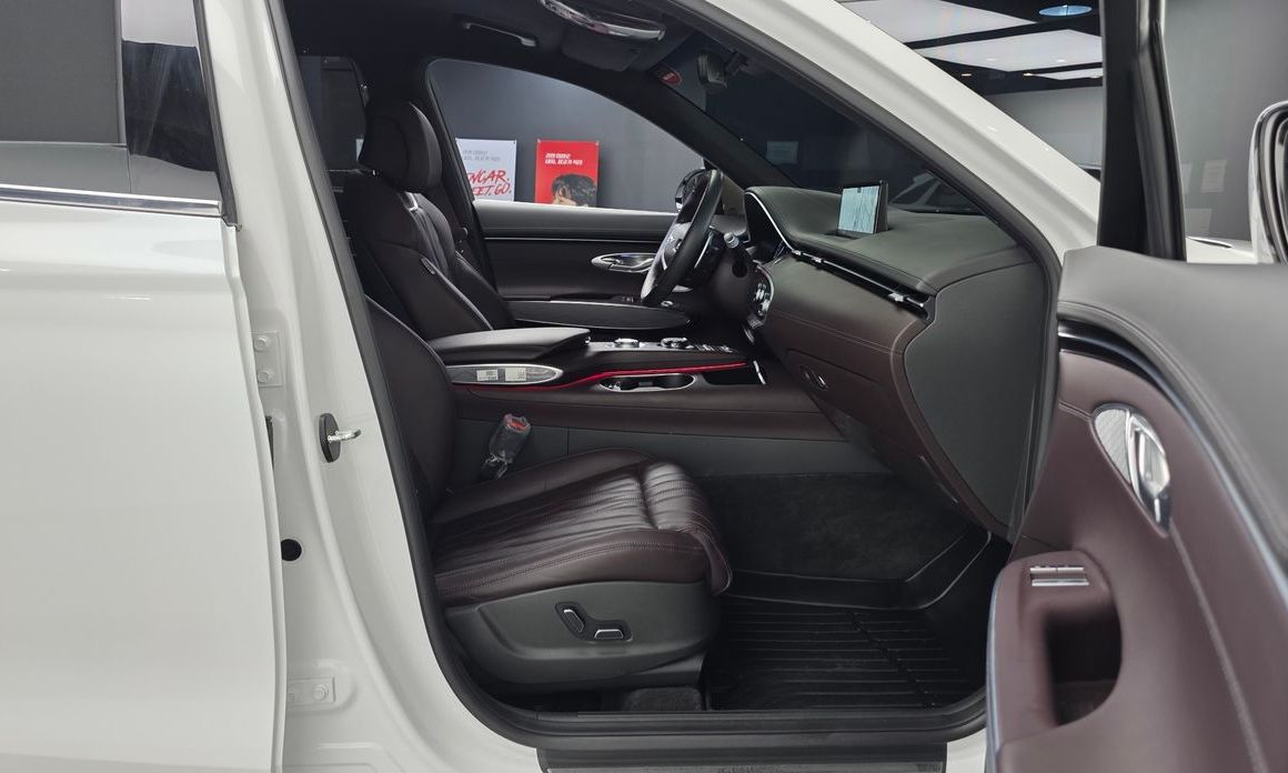 Genesis GV70 2023