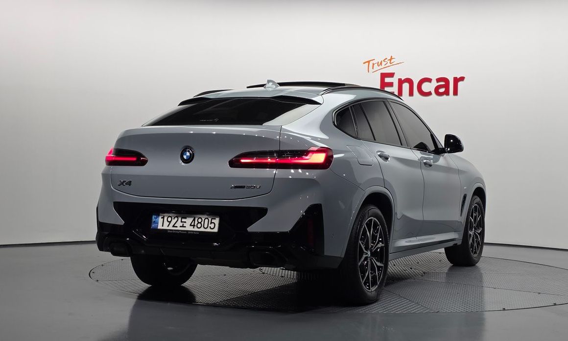 BMW X4 2023