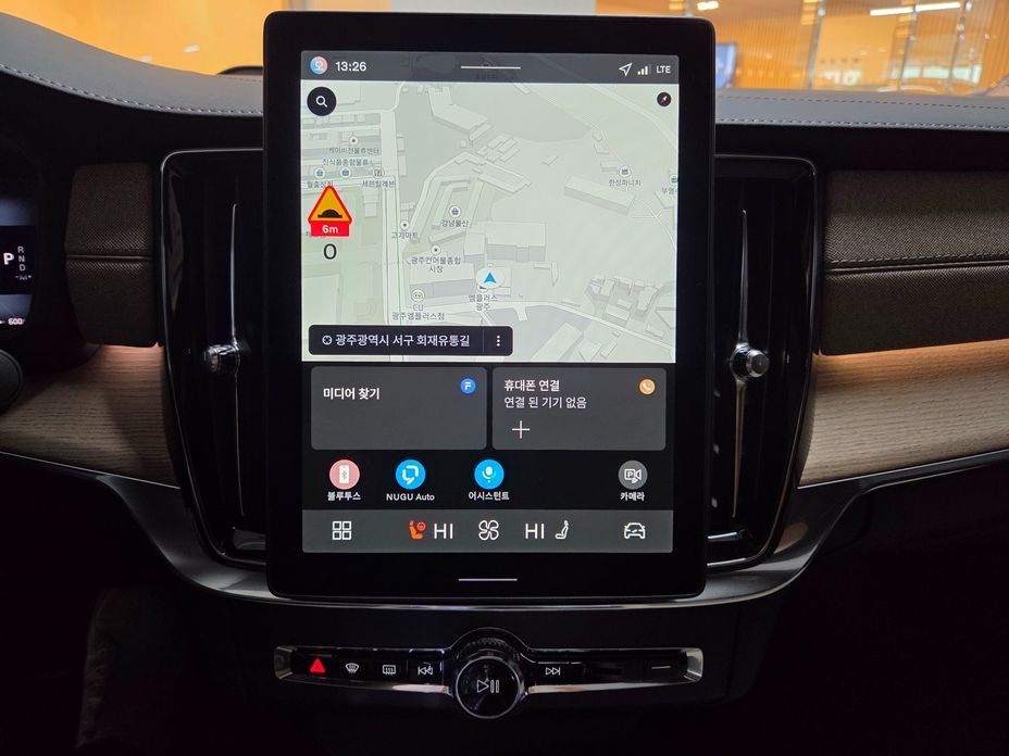 Volvo S90 2026