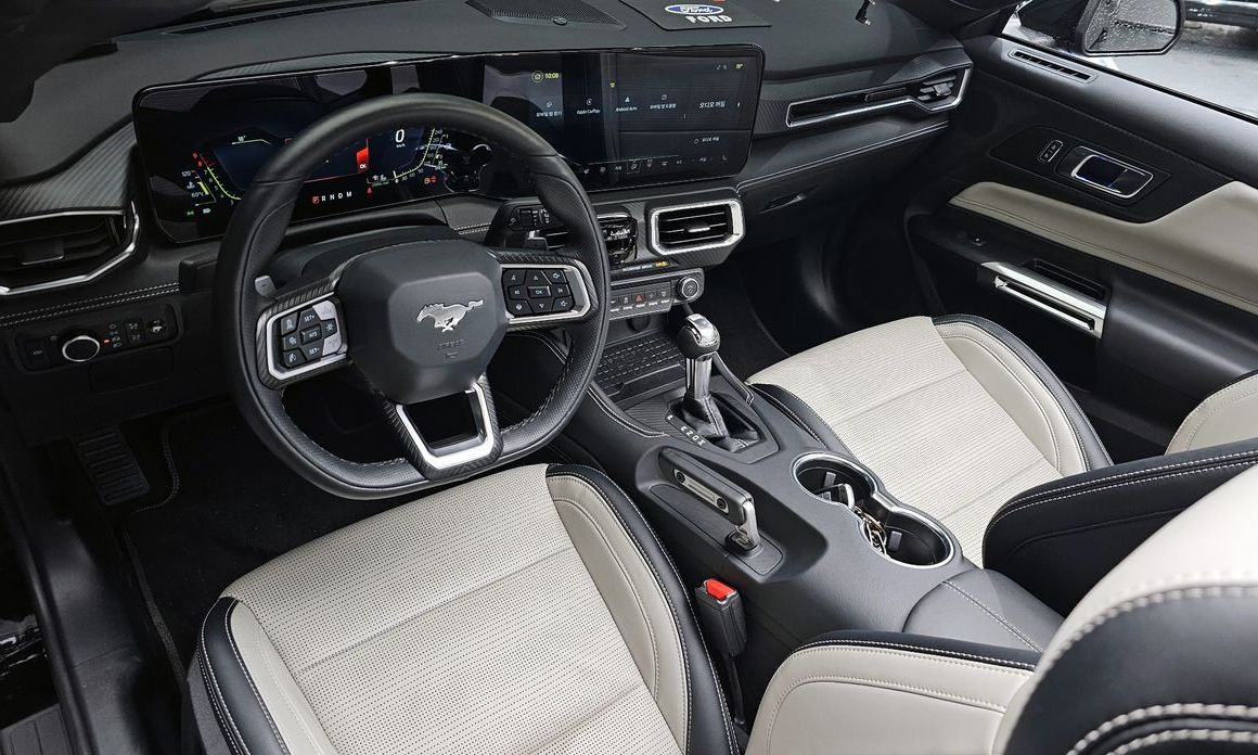 Ford Mustang 2024