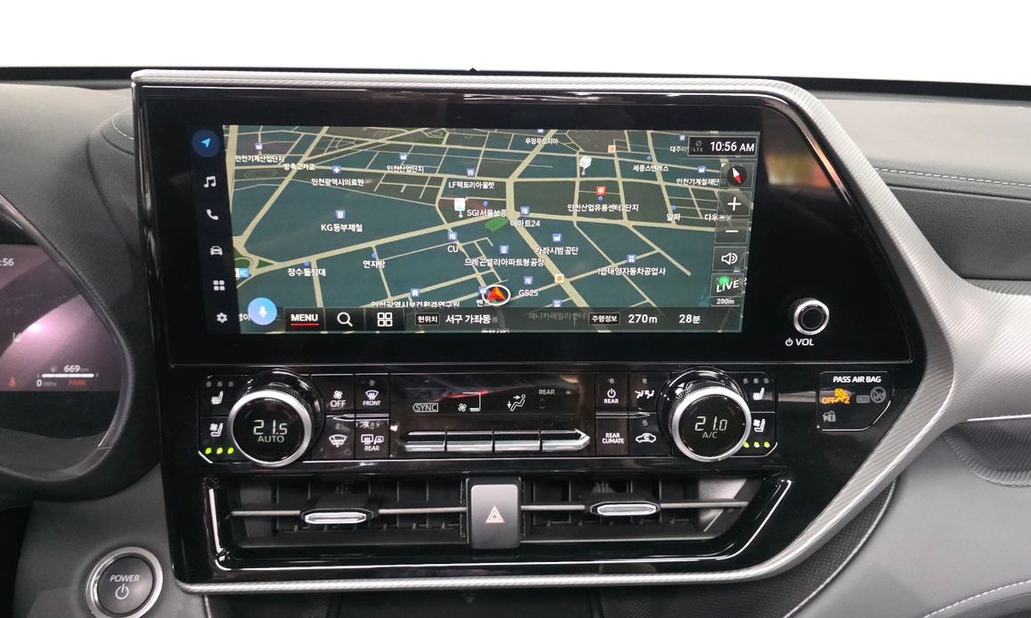 Toyota Highlander 2025