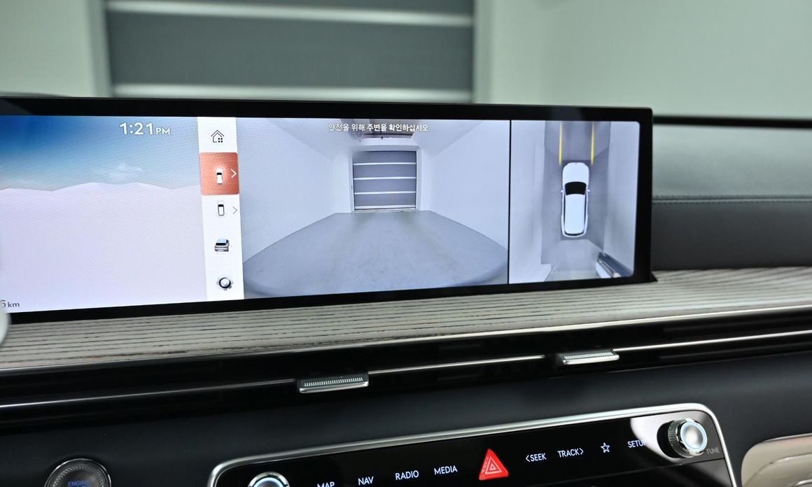 Genesis GV80 2025