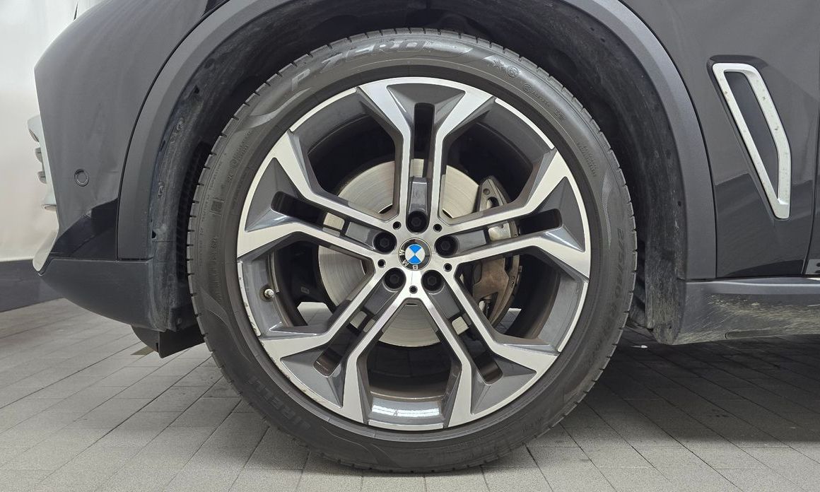 BMW X5 2022