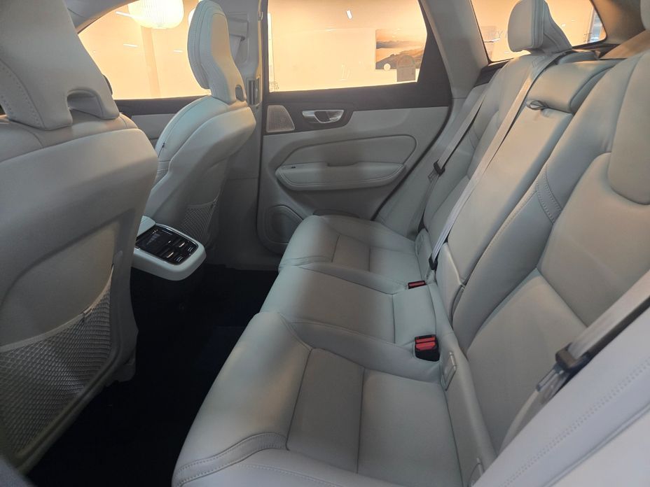 Volvo XC60 2026