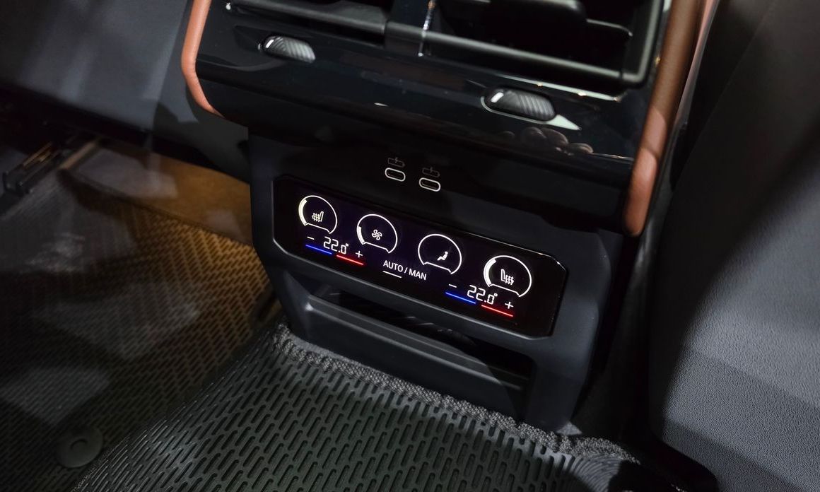 BMW i5 2024