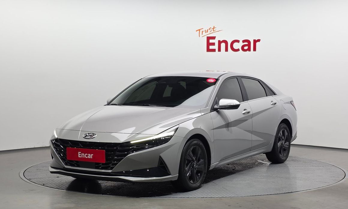 Hyundai AVANTE 2021