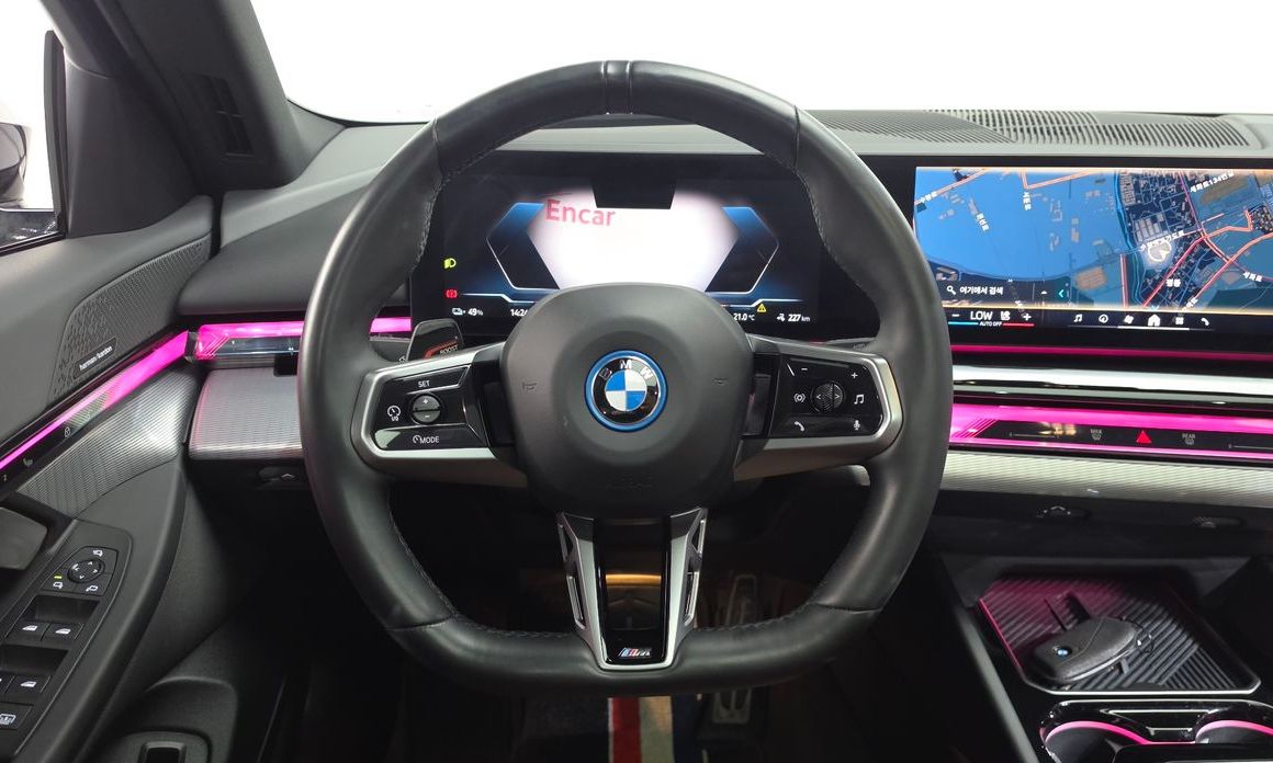 BMW i5 2024