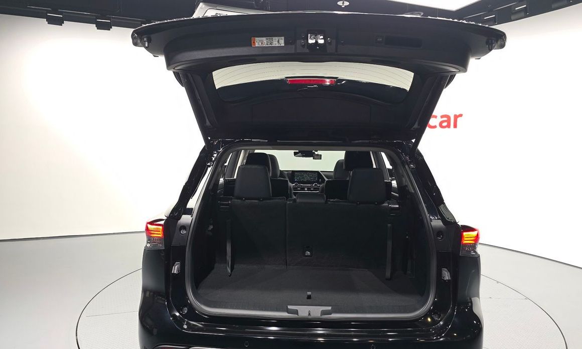 Toyota Highlander 2025