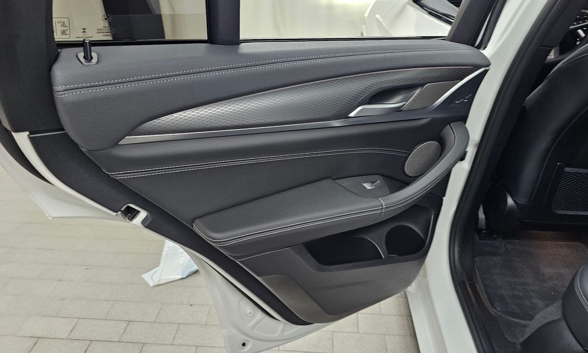BMW X4 2025
