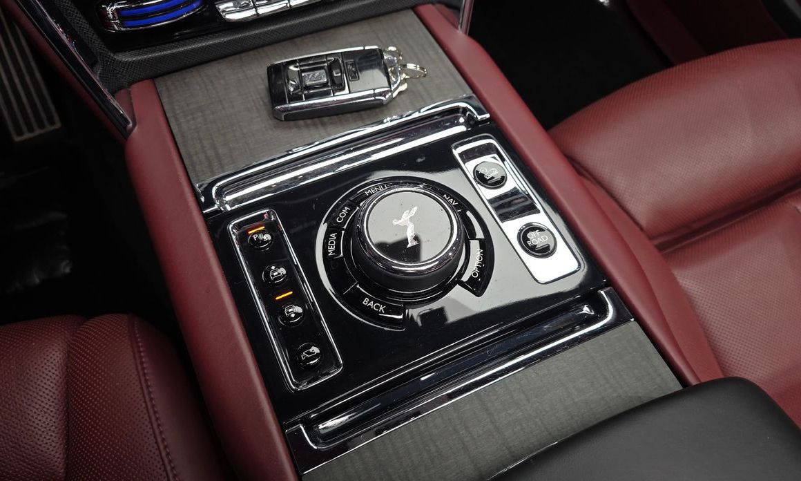 Rolls-Royce Cullinan 2020