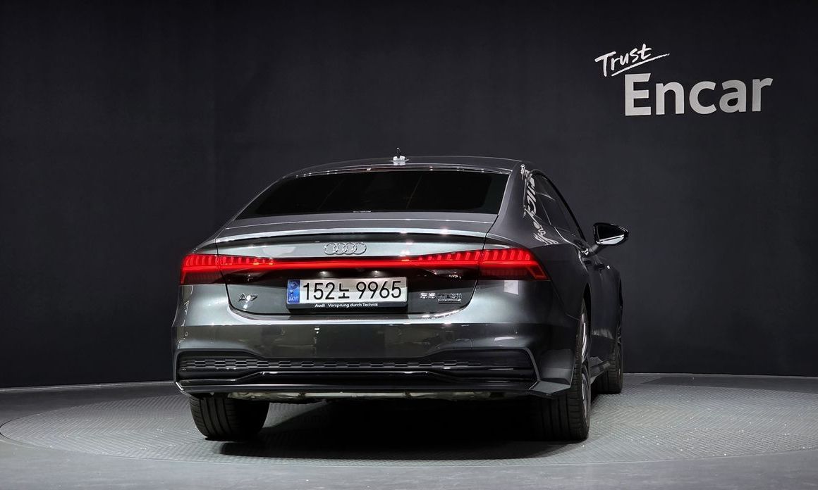 Audi A7 2024