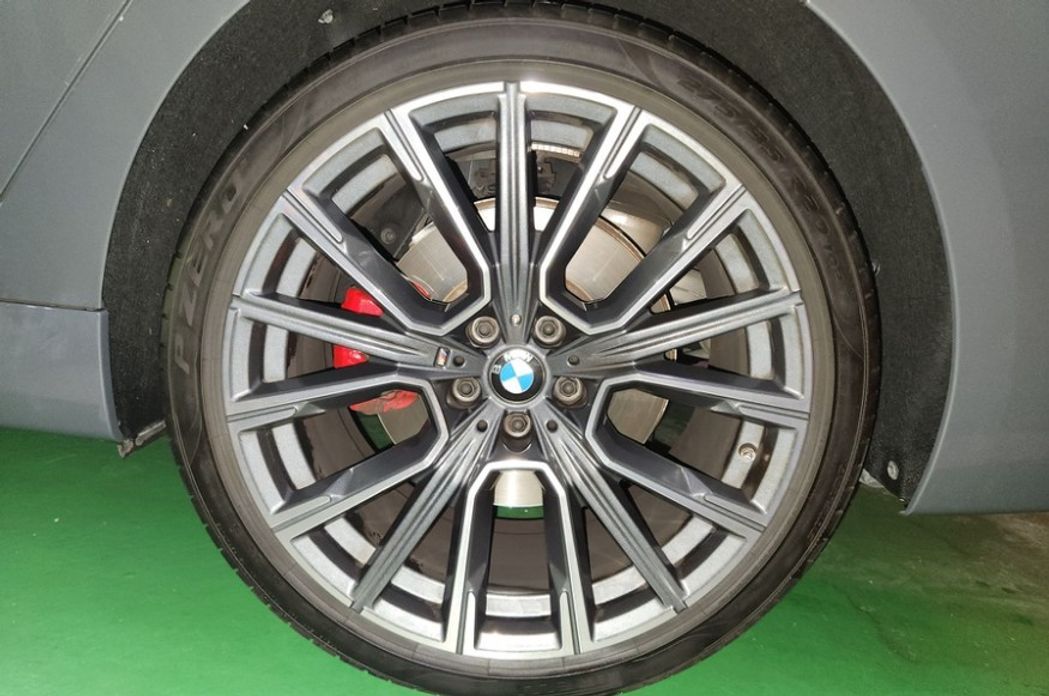 BMW Gran Turismo 2024