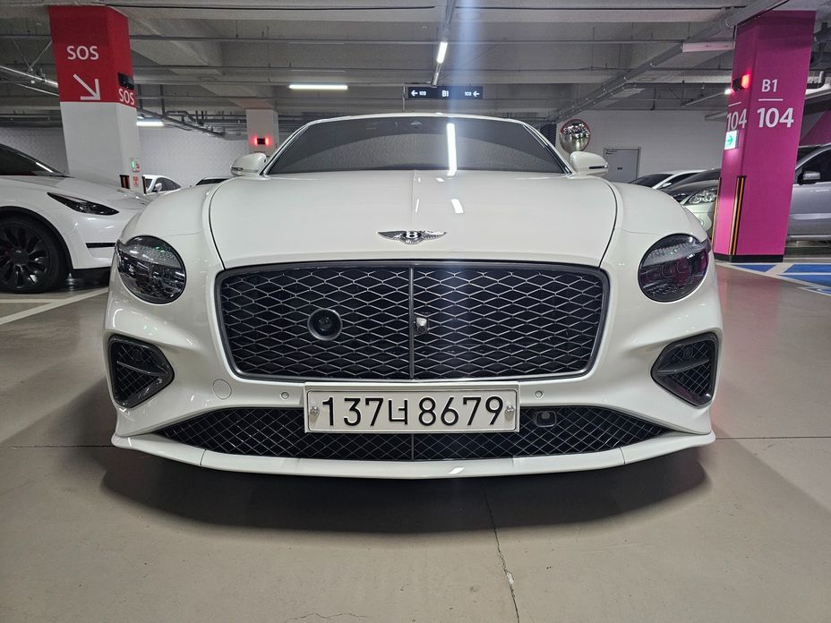 Bentley Continental 2025
