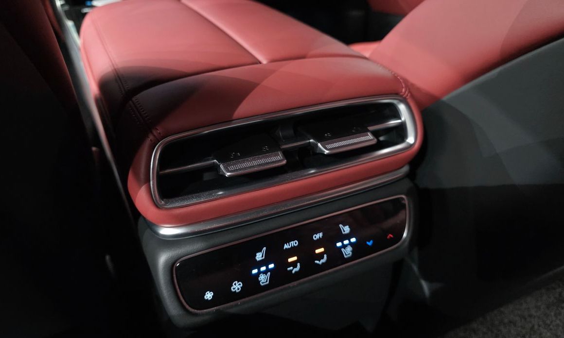 Genesis GV80 2024