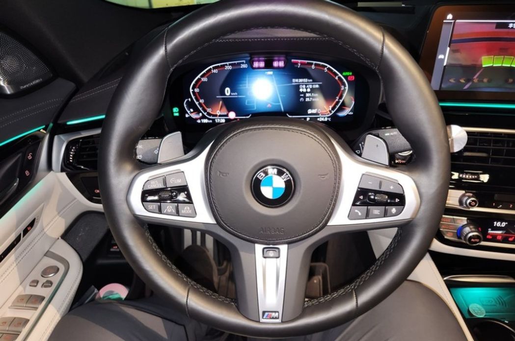 BMW Gran Turismo 2024