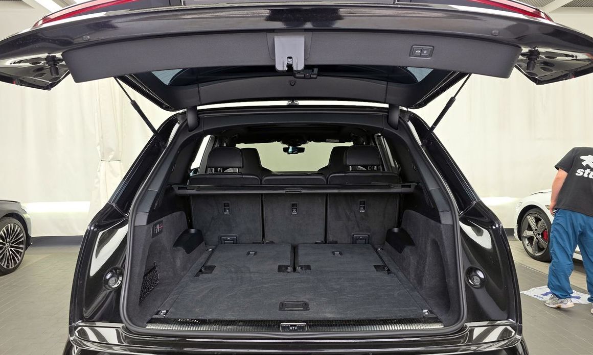 Audi Q7 2023