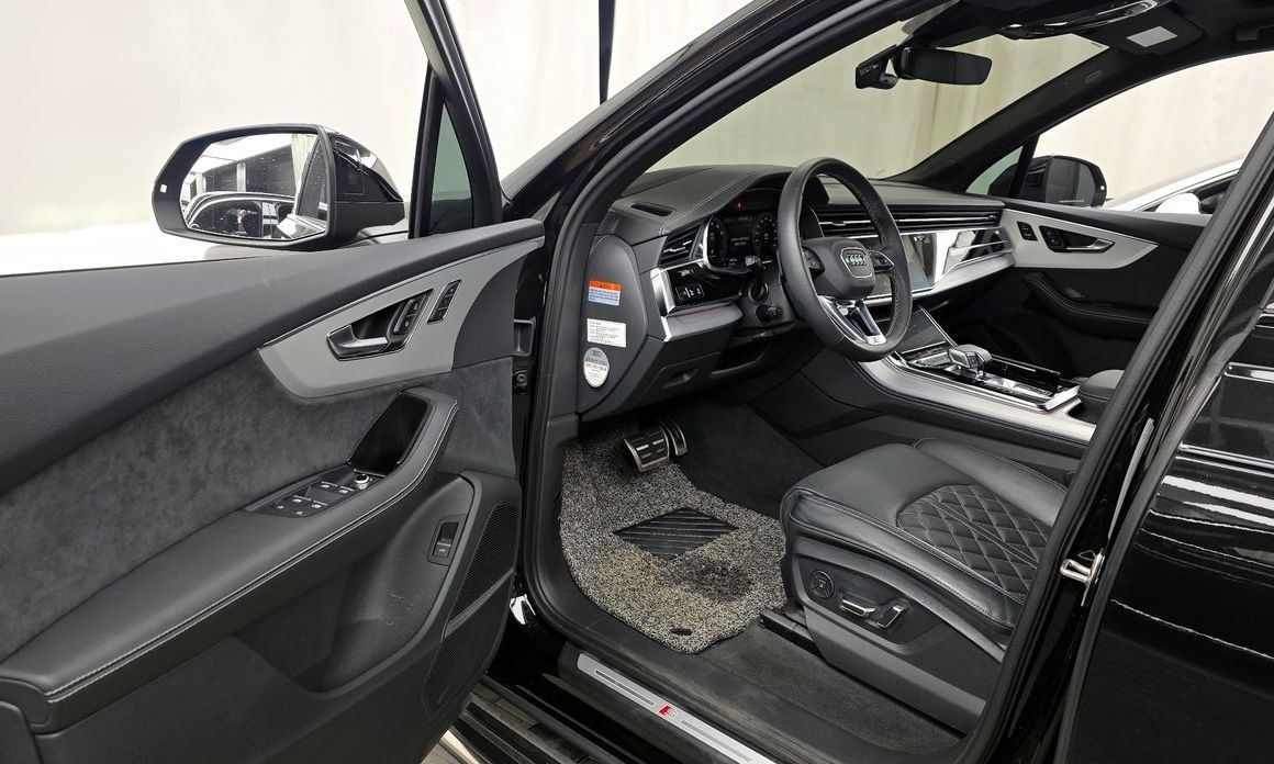 Audi Q7 2023