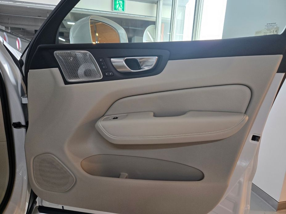 Volvo XC60 2026