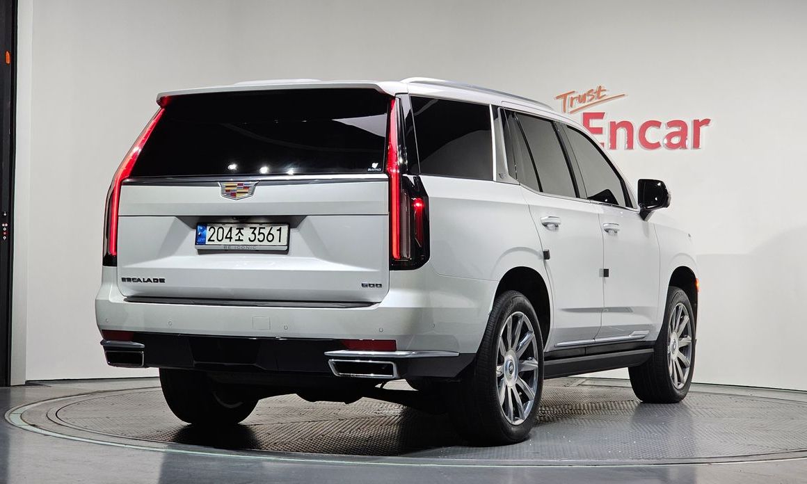 Cadillac Escalade 2023
