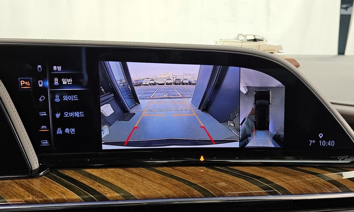 Cadillac Escalade 2023
