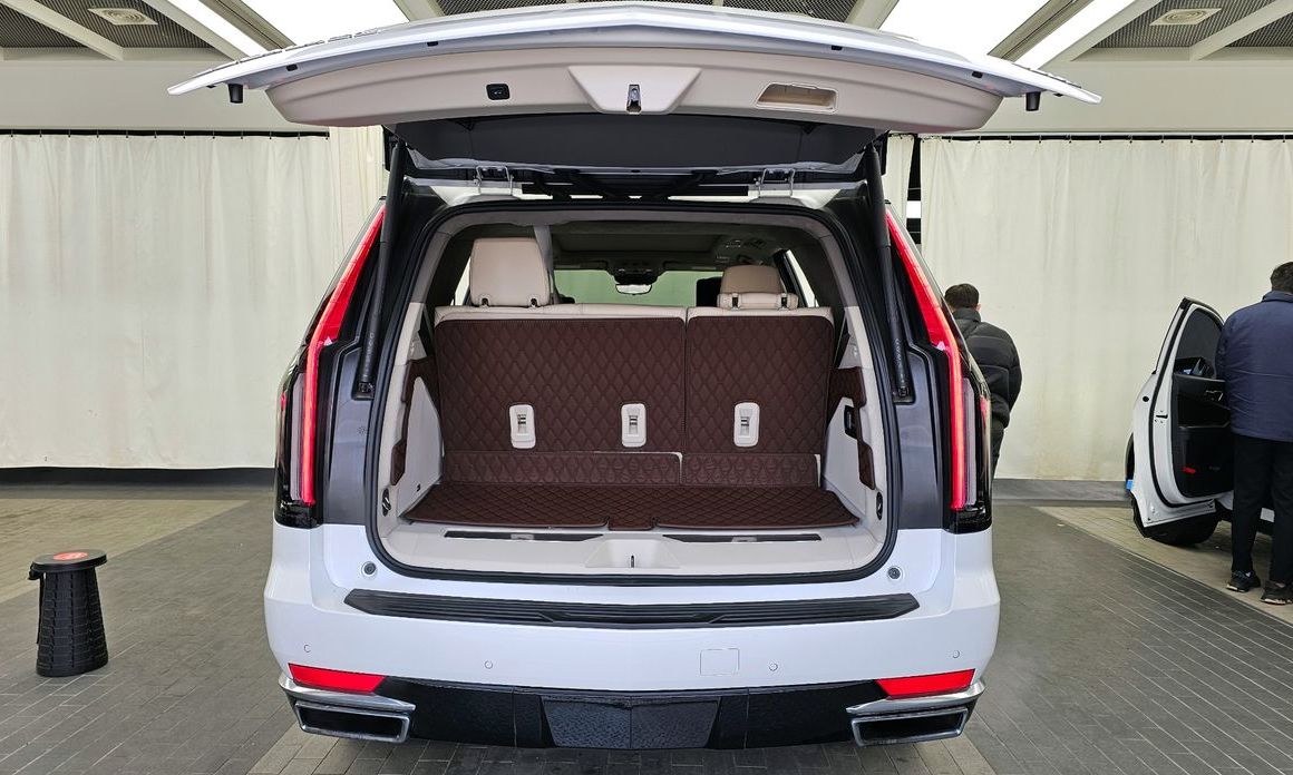 Cadillac Escalade 2023