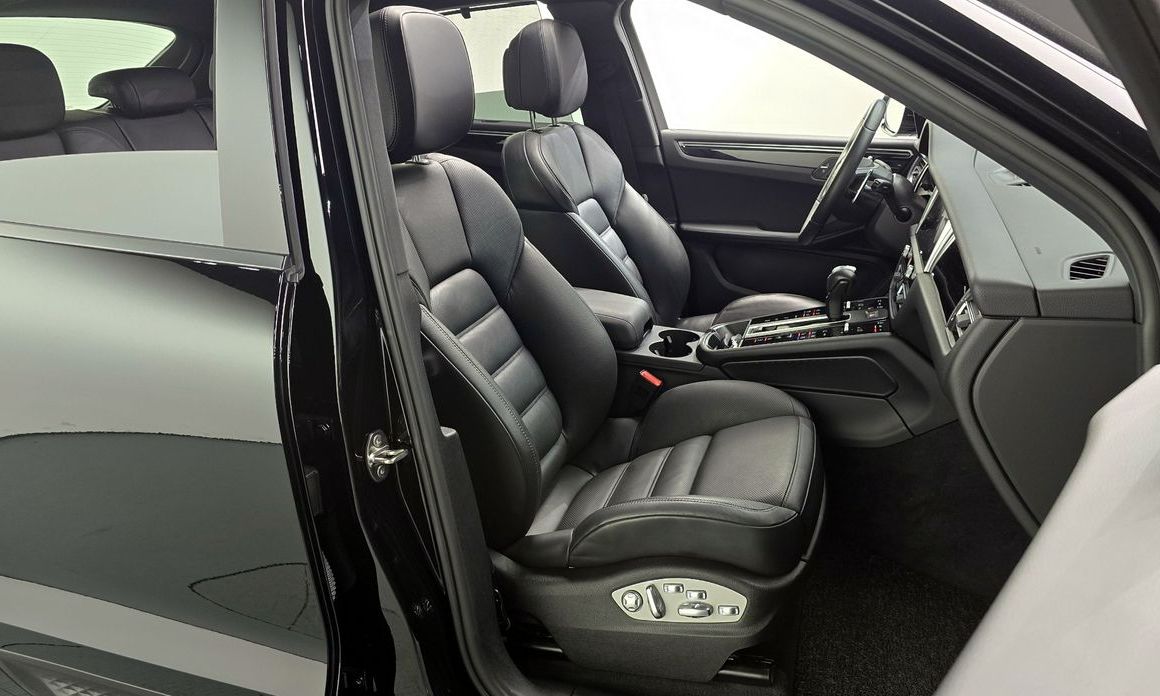 Porsche Macan 2024