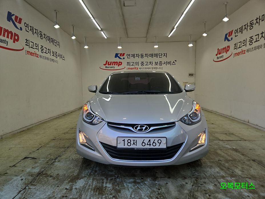 Hyundai AVANTE 2015