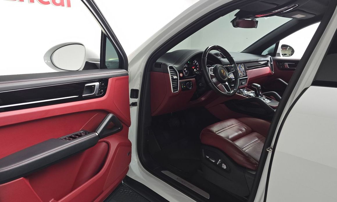 Porsche Cayenne 2020