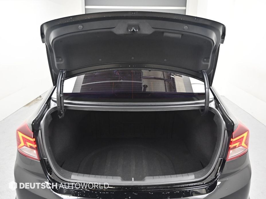 Hyundai AVANTE 2019
