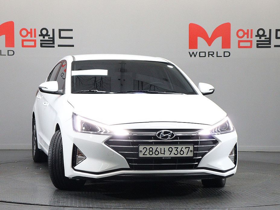 Hyundai AVANTE 2020