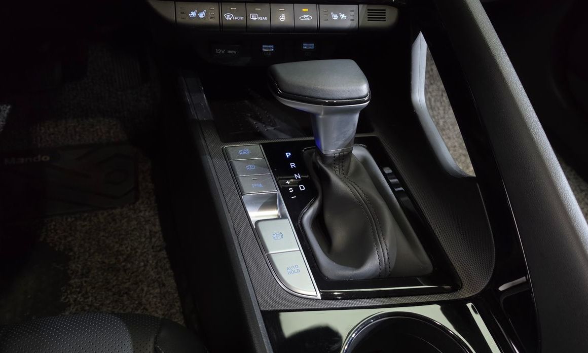 Hyundai AVANTE 2023