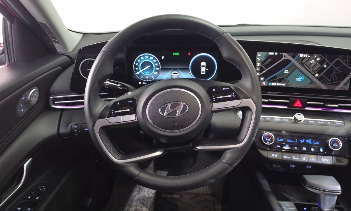 Hyundai AVANTE 2023