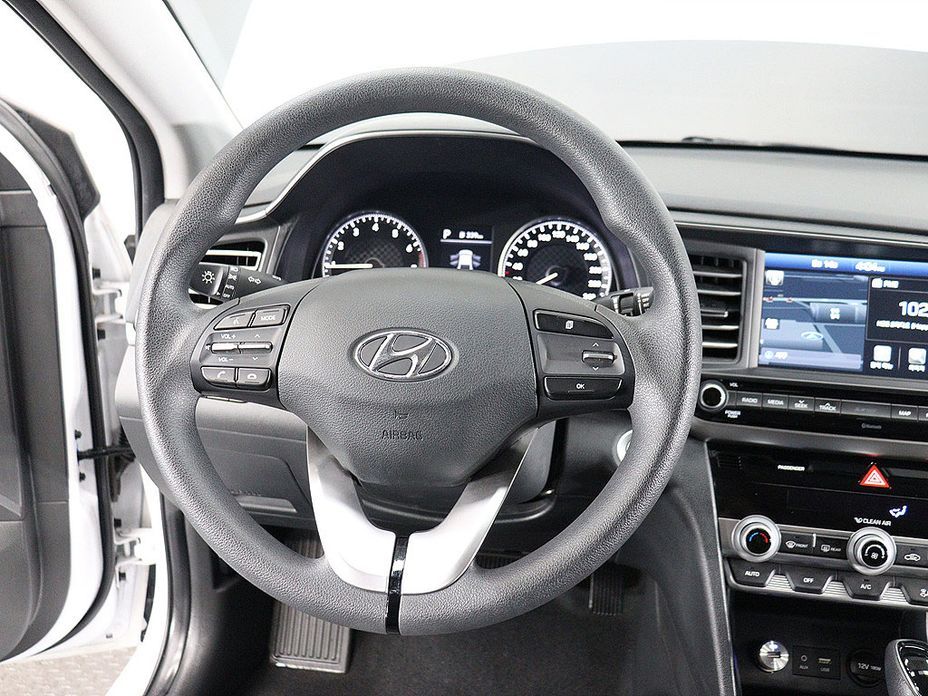 Hyundai AVANTE 2020