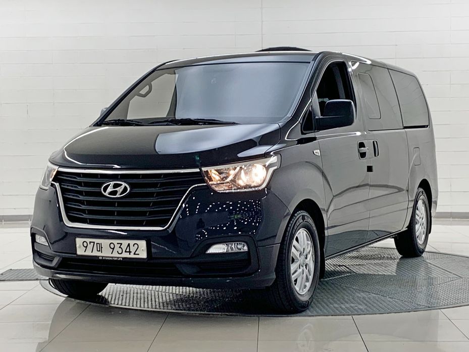 Hyundai Starex 2021