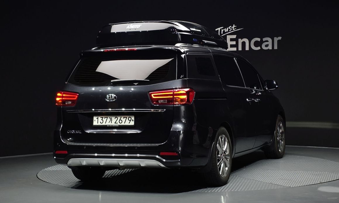 Kia Canival 2019