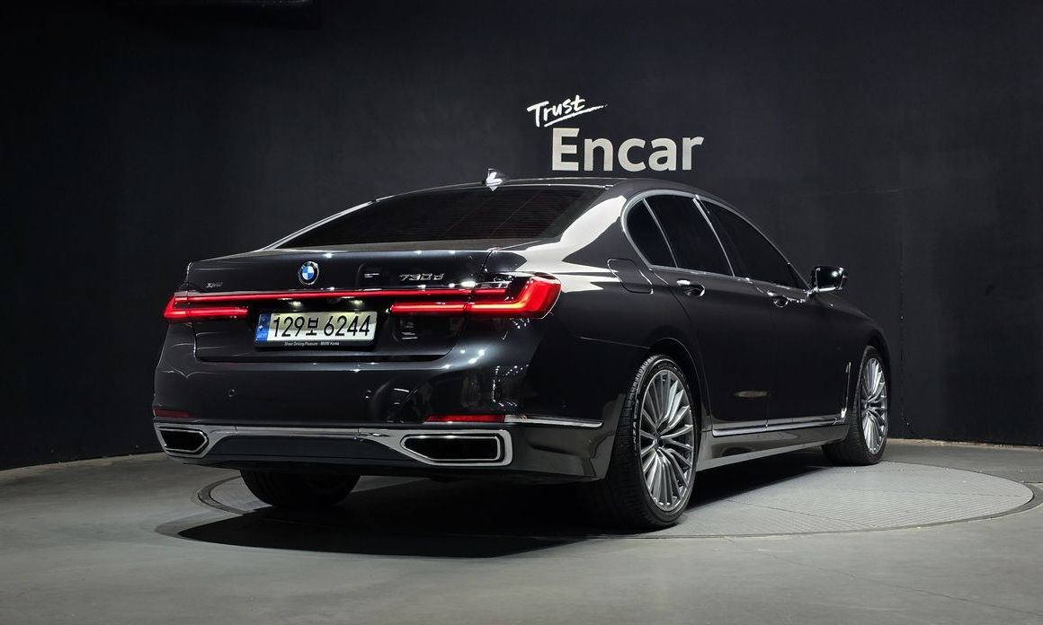 BMW 7-Series 2022