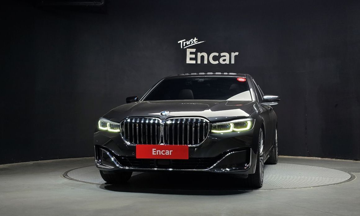 BMW 7-Series 2022