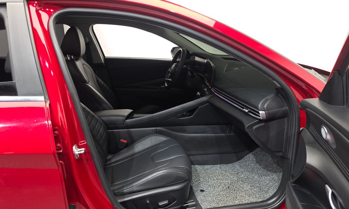 Hyundai AVANTE 2023