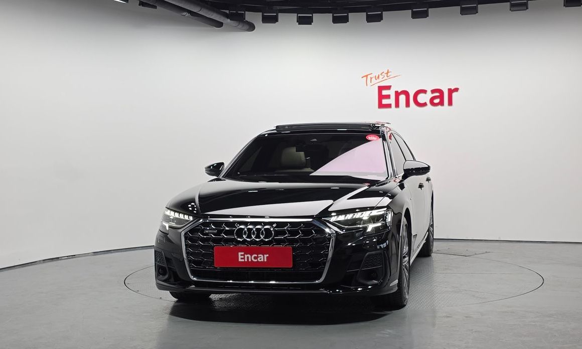 Audi A8 2023