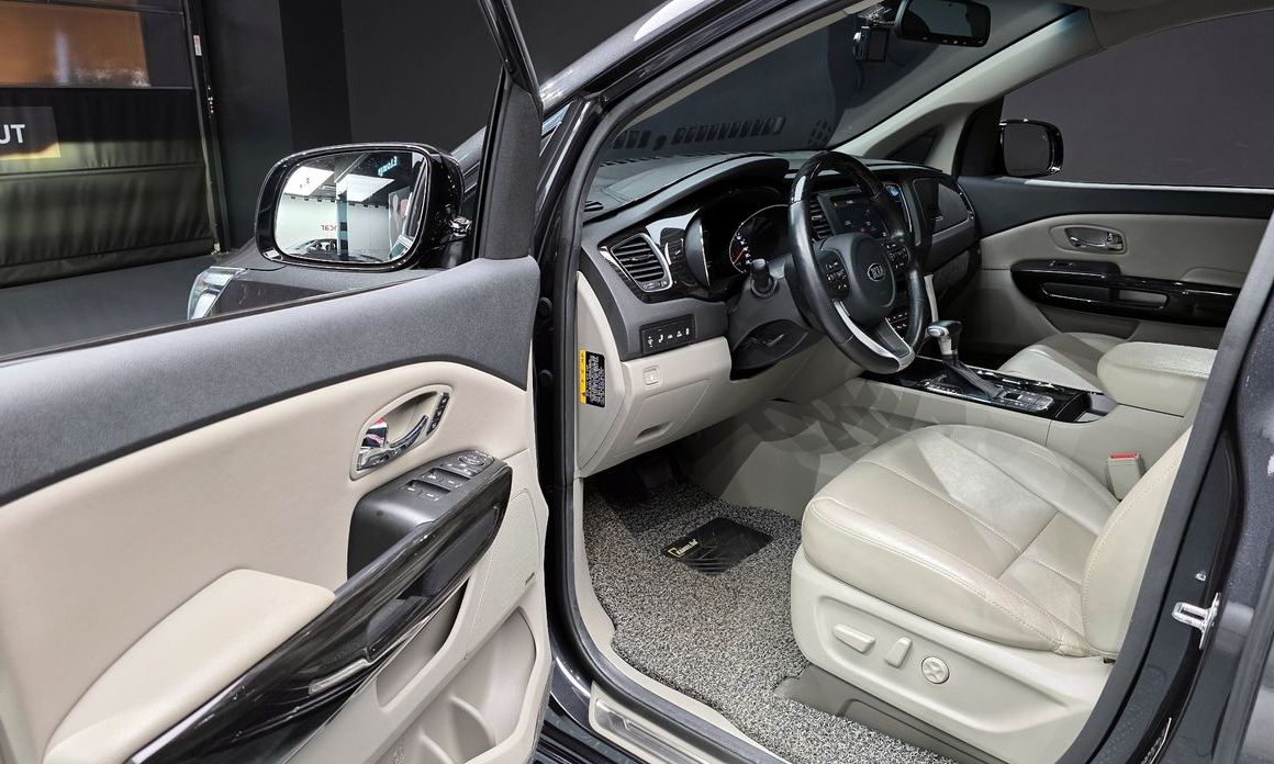 Kia Canival 2019