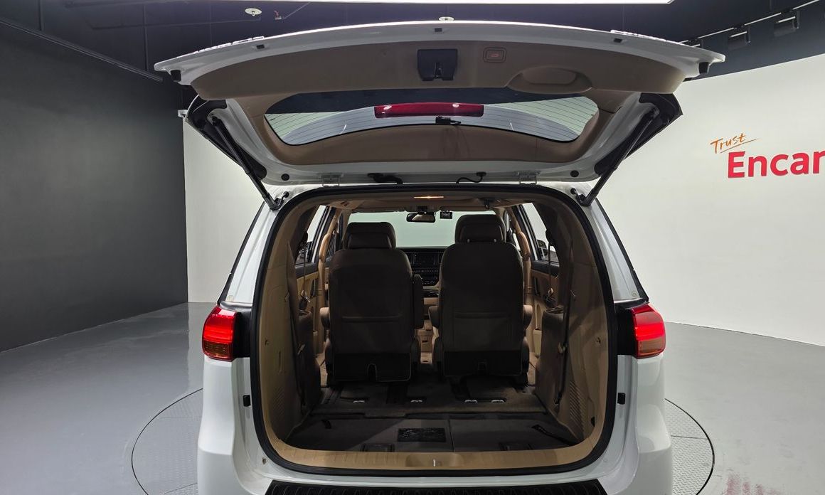 Kia Canival 2017