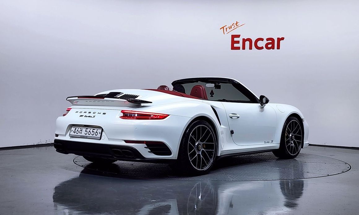 Porsche 911 2019