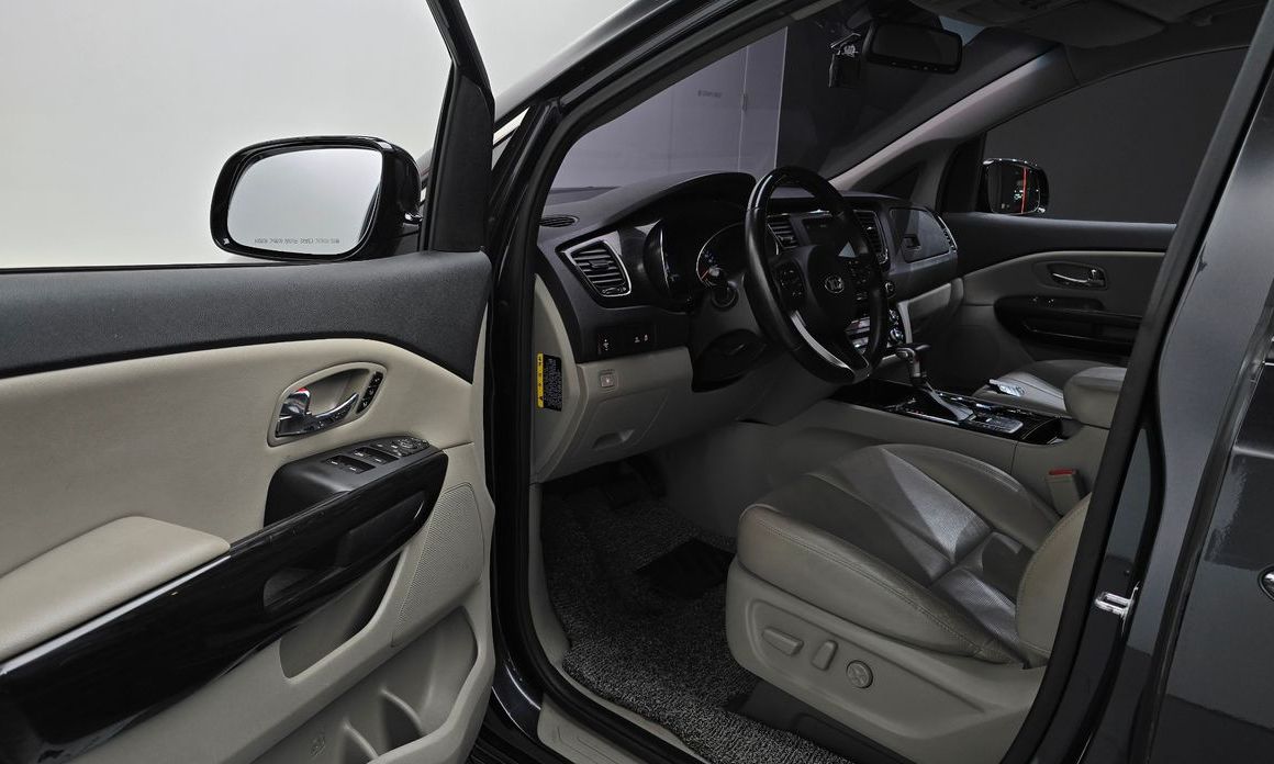 Kia Canival 2019