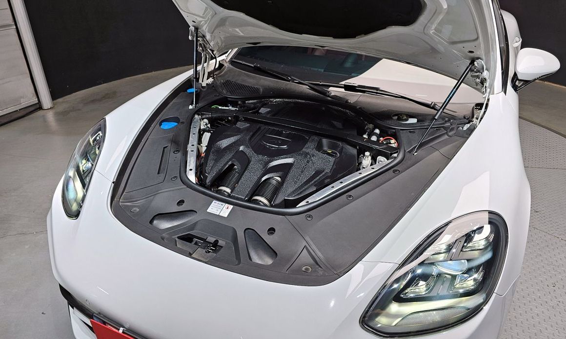 Porsche Panamera 2022