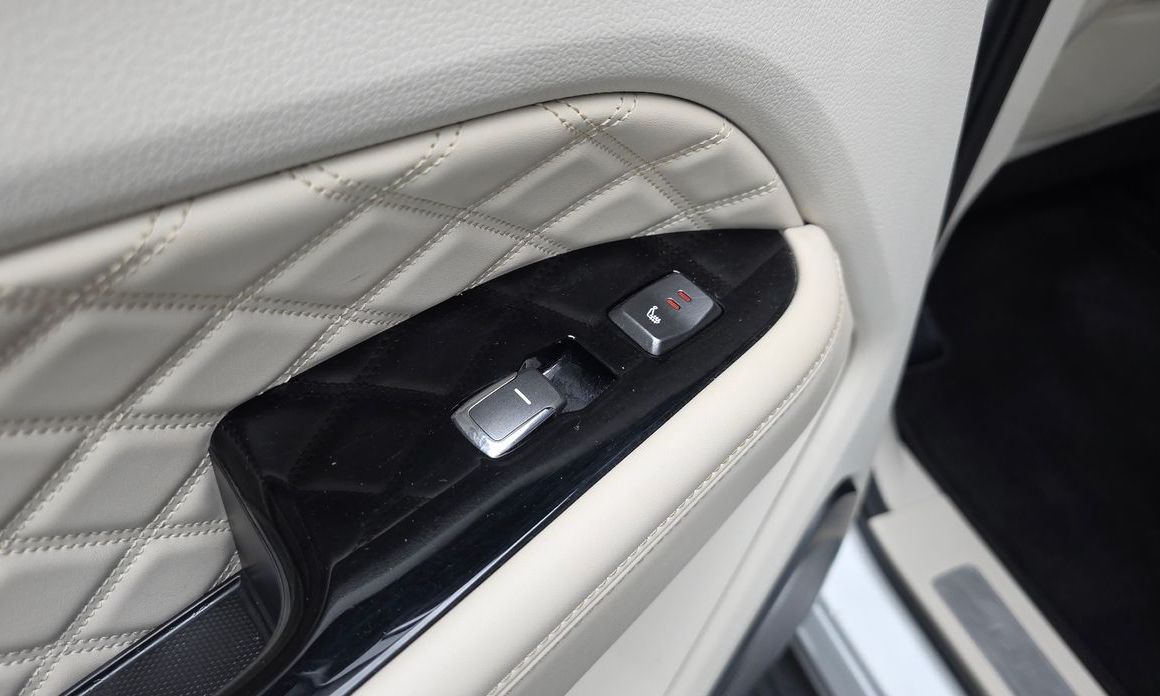KG_Mobility_Ssangyong Rexton 2020