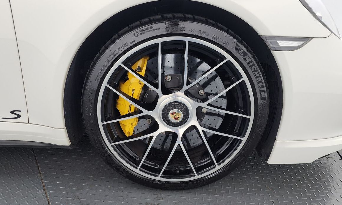 Porsche 911 2019