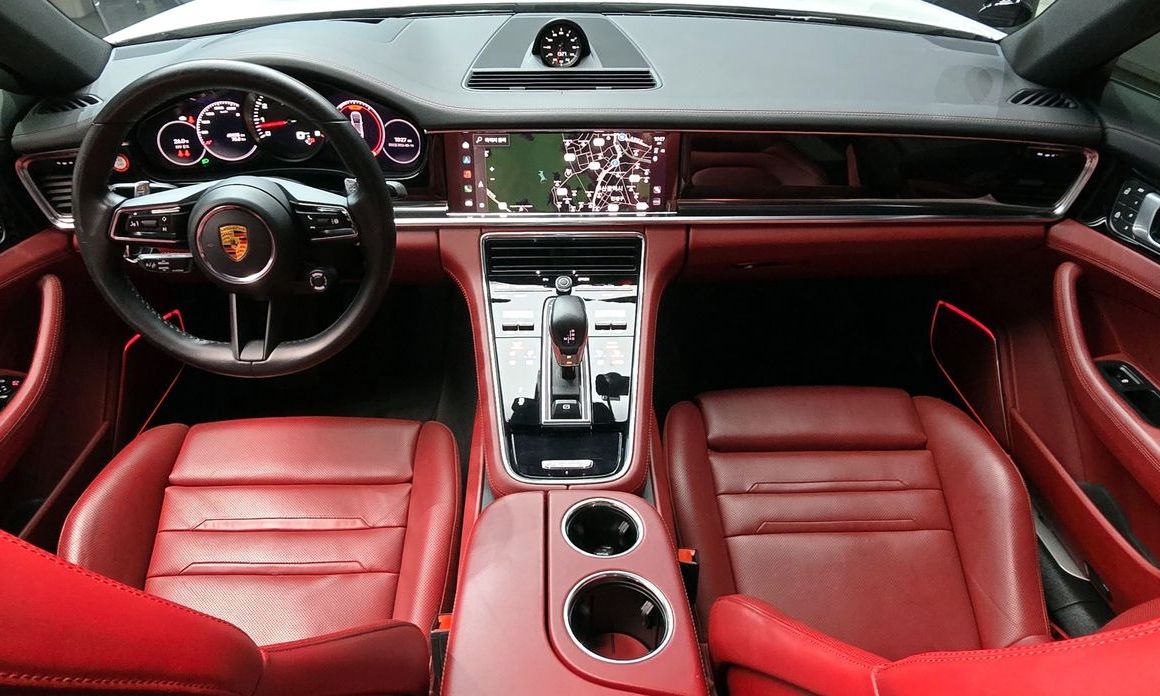 Porsche Panamera 2022