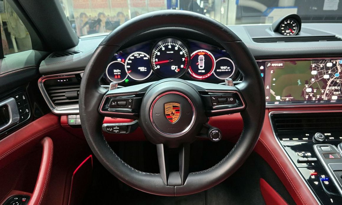 Porsche Panamera 2022