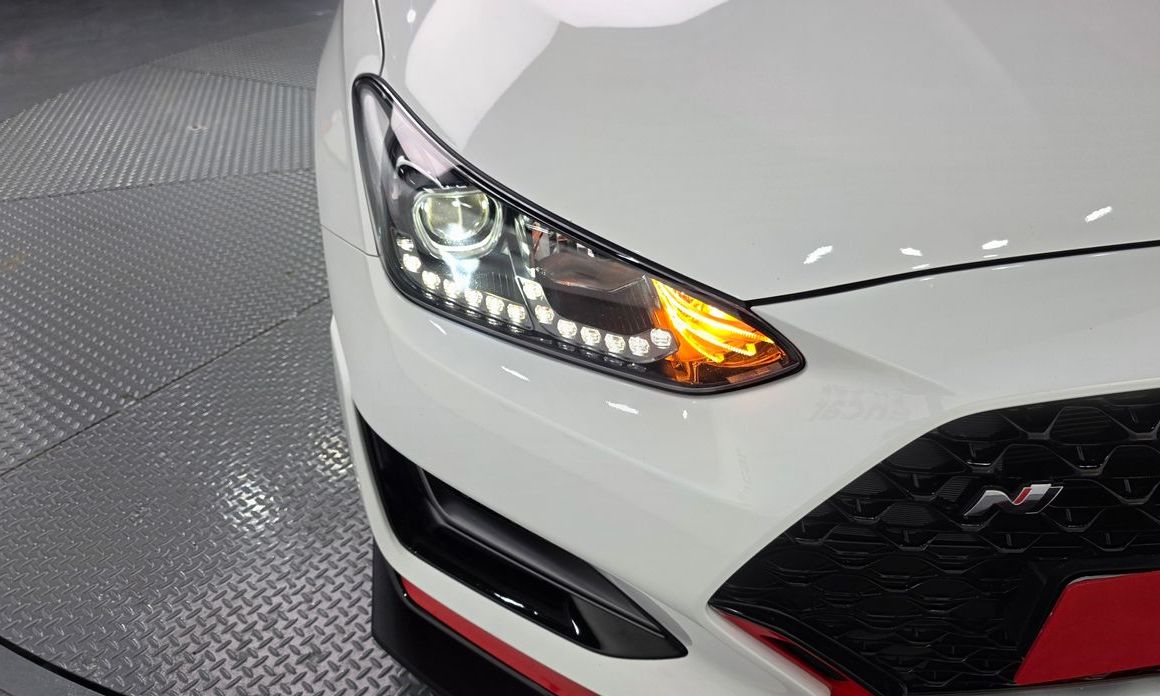 Hyundai Veloster 2023